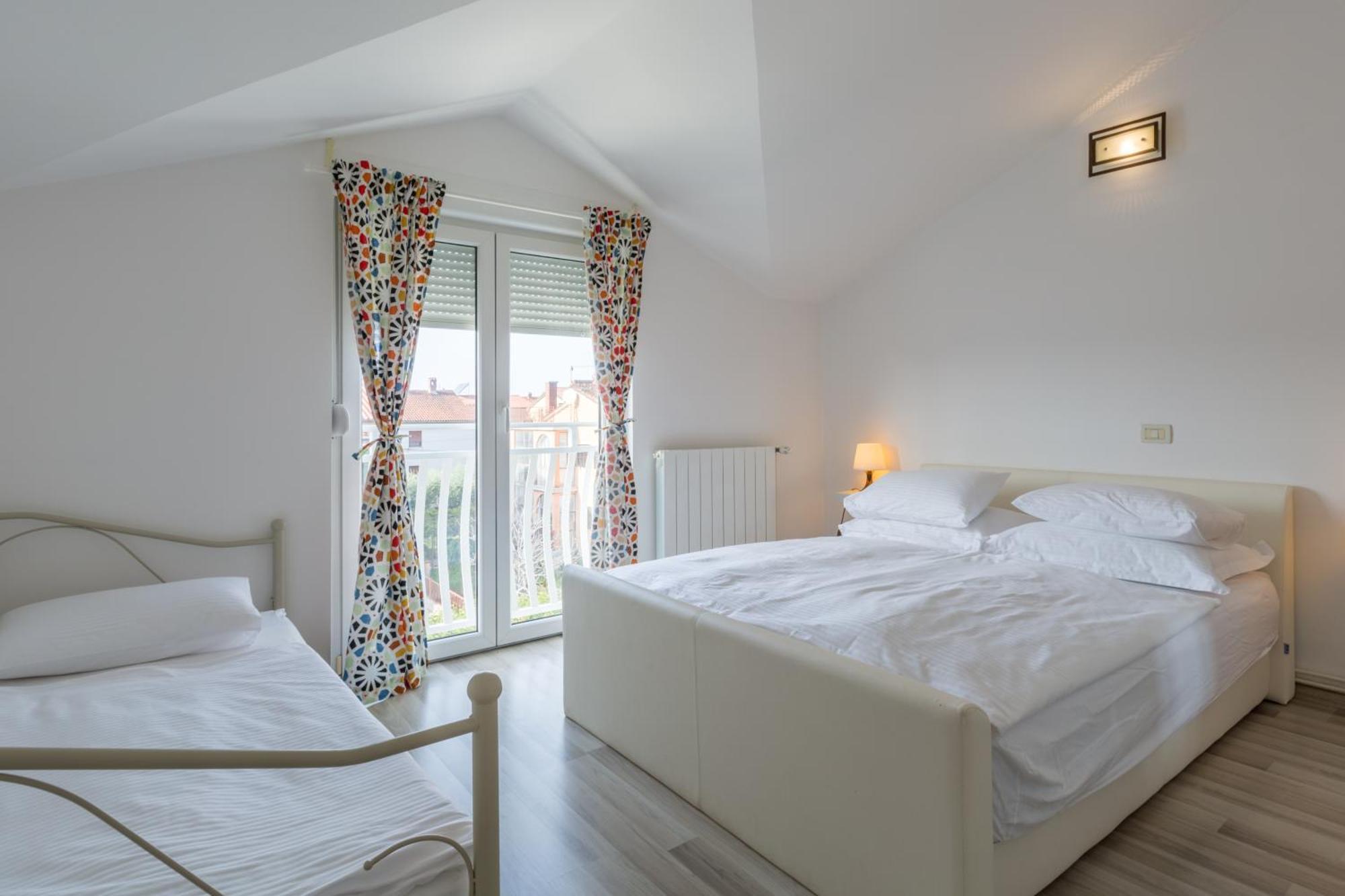 Trbovic Apartments Peaceful Stay With Free Parking, Pet-Friendly, And Bike Storage In 우마그 외부 사진